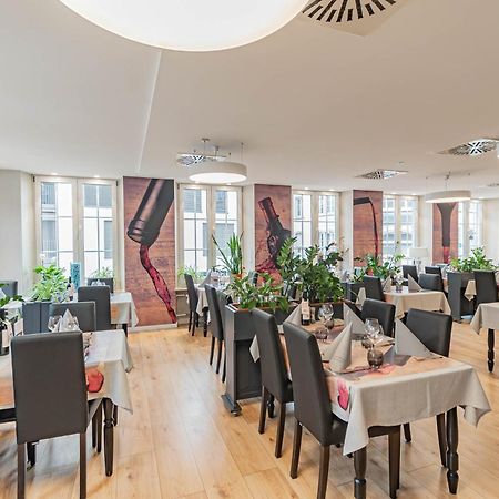 Hotel Herckmans Ettelbruck Bagian luar foto