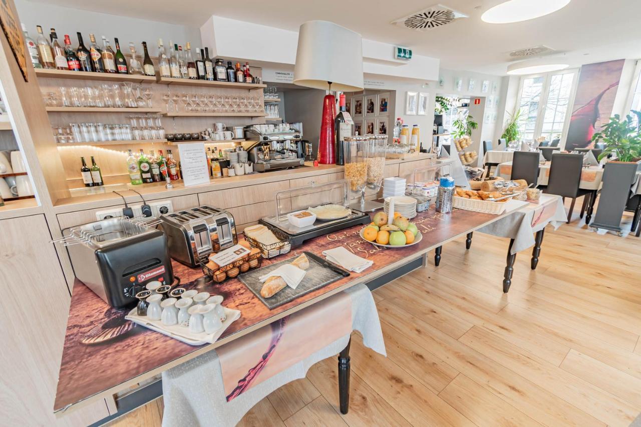 Hotel Herckmans Ettelbruck Bagian luar foto