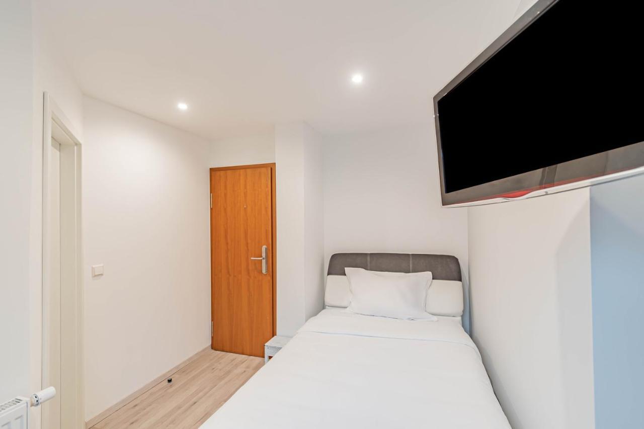 Hotel Herckmans Ettelbruck Bagian luar foto